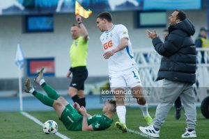 Dinamo_Karpaty15_26_04_04