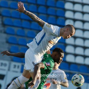 Dinamo_Karpaty18_26_04_04