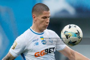 Dinamo_Karpaty29_26_04_04