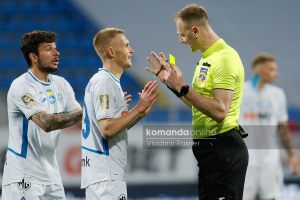 Dinamo_Karpaty30_26_04_04