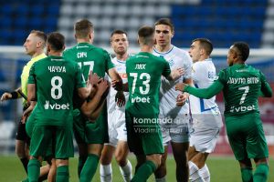Dinamo_Karpaty31_26_04_04