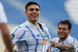 Dinamo_Karpaty37_26_10_11