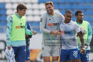 Dinamo_Karpaty50_26_10_11