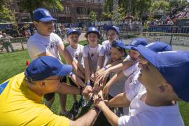 В Украине возобновляется социальный проект «Открытые уроки футбола»