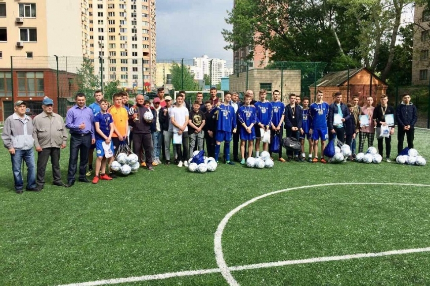 Турнир памяти Валерия Лобановского выиграли ученики школы, которая носит его имя