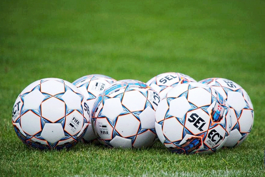 На ближайшие три сезона SELECT стал официальным поставщиком мячей для ПФЛ Украины