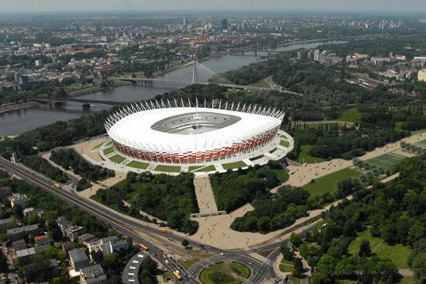 Футбольный стадион может зарабатывать каждый день. Доказано в Варшаве