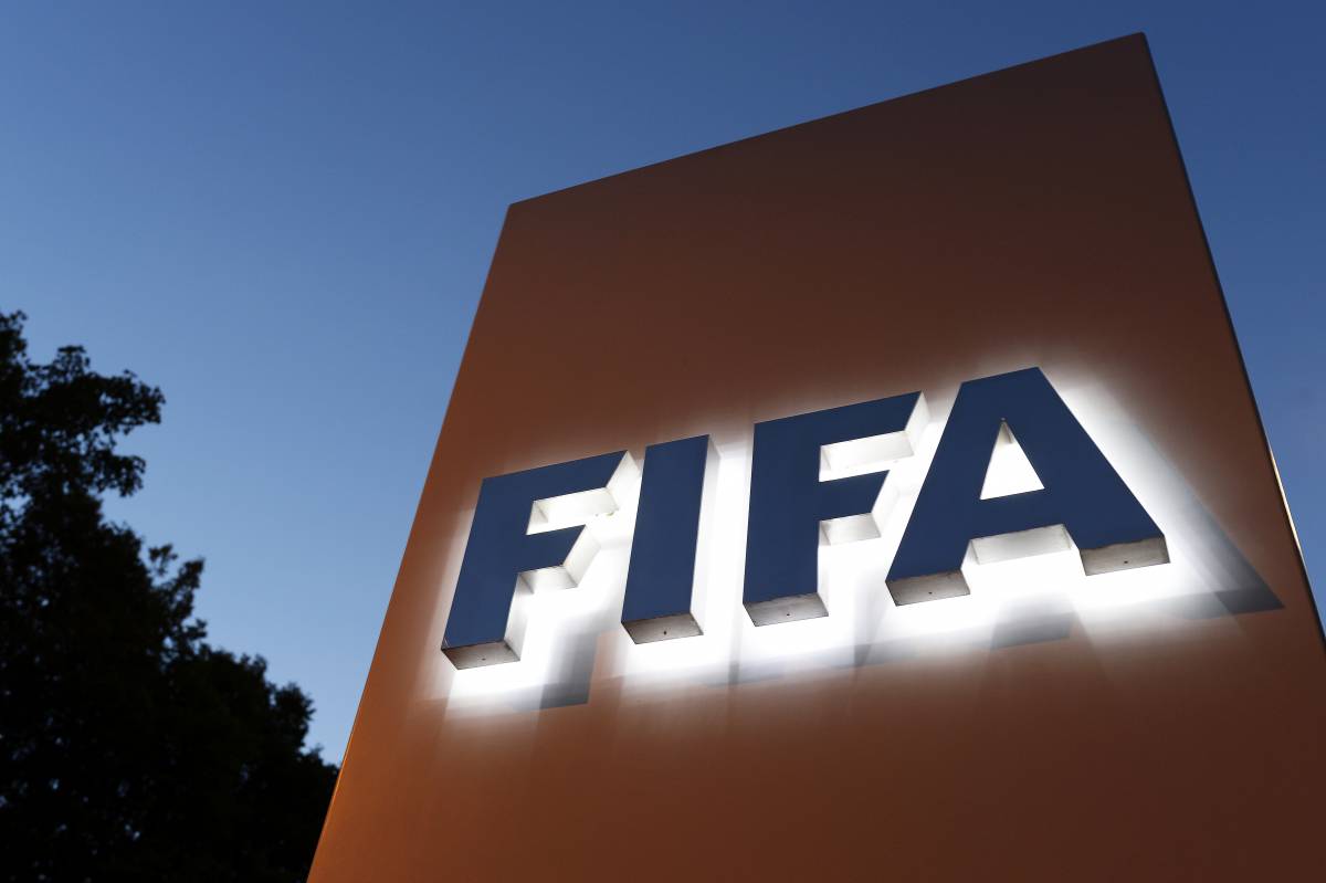 ФІФА запровадила санкції щодо Росії у зв’язку з масштабним вторгненням в Україну