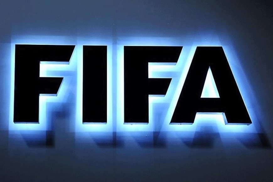 ФИФА рассматривает возможность отмены системы аренды игроков