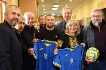Будуєму Україну майбутнього! Керівники УАФ відвідали у Празі заклад Dětem Ukrajiny