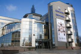 Официально: в Украине футбол без зрителей на стадионах до 3 апреля