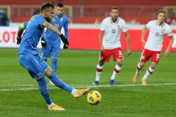 Победитель матча Польша – Украина был определен по неписанному футбольному правилу
