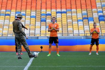 Новий футбольний сезон військового часу стартував в Україні