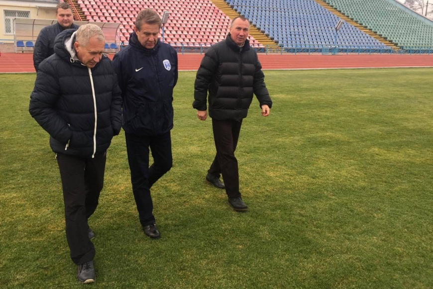 Главный агроном «Динамо» дал оценку качеству газона на стадионе в Чернигове