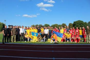 Запорука майбутнього! В День української державності в Кам'янці-Подільському відкрили реконструйований стадіон