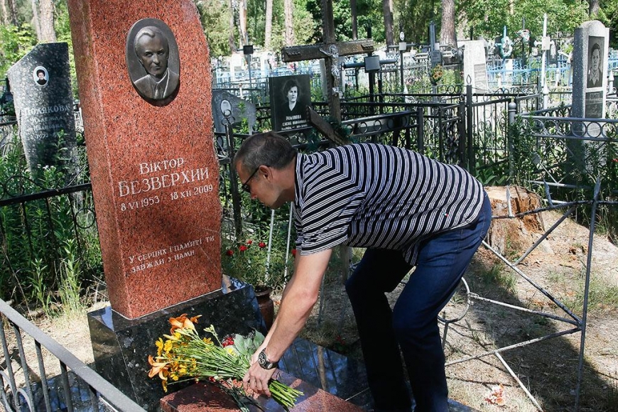 Вспомним первого президента «Динамо» (Киев), творившего добро настолько, насколько он мог…