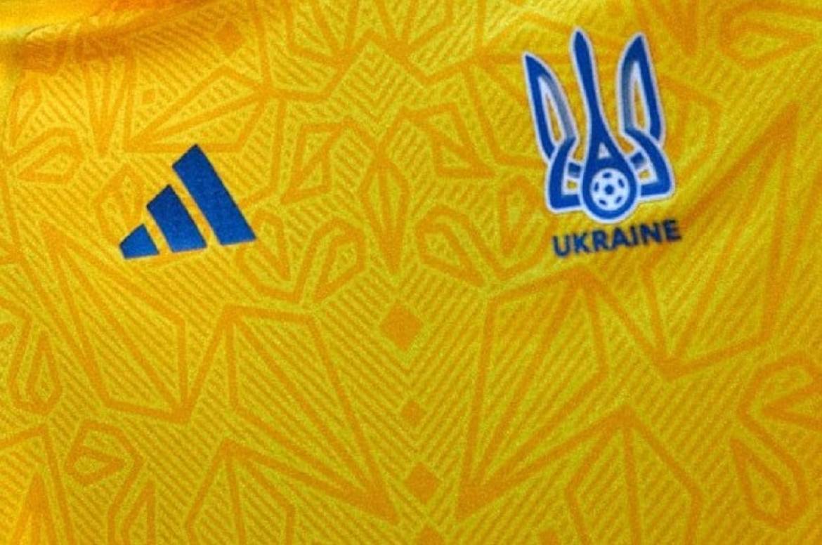 Все або нічого… Україна у новому вбранні від adidas вийде на вирішальні матчі проти Франції та Ісландії