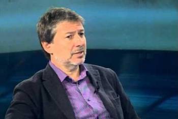 Топ-менеджер "Дніпра-1": "Допускати уболівальників на трибуни це просто популізм"