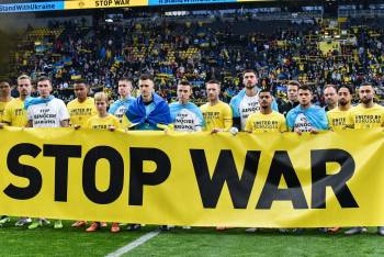 «Боруссія» Д зібрала 400 000 євро на грі з «Динамо». Всі кошти підуть постраждалим від війни українцям