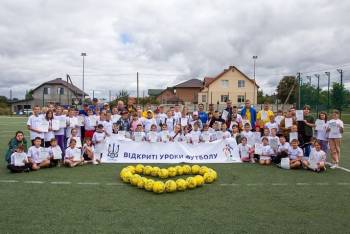Вадим Костюченко: “Цього року 30 громад у 18-ти областях України долучилися до проєкту “Відкриті уроки футболу”