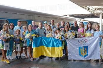 Українських призерок III Європейських ігор чекала урочиста зустріч на столичному залізничному вокзалі